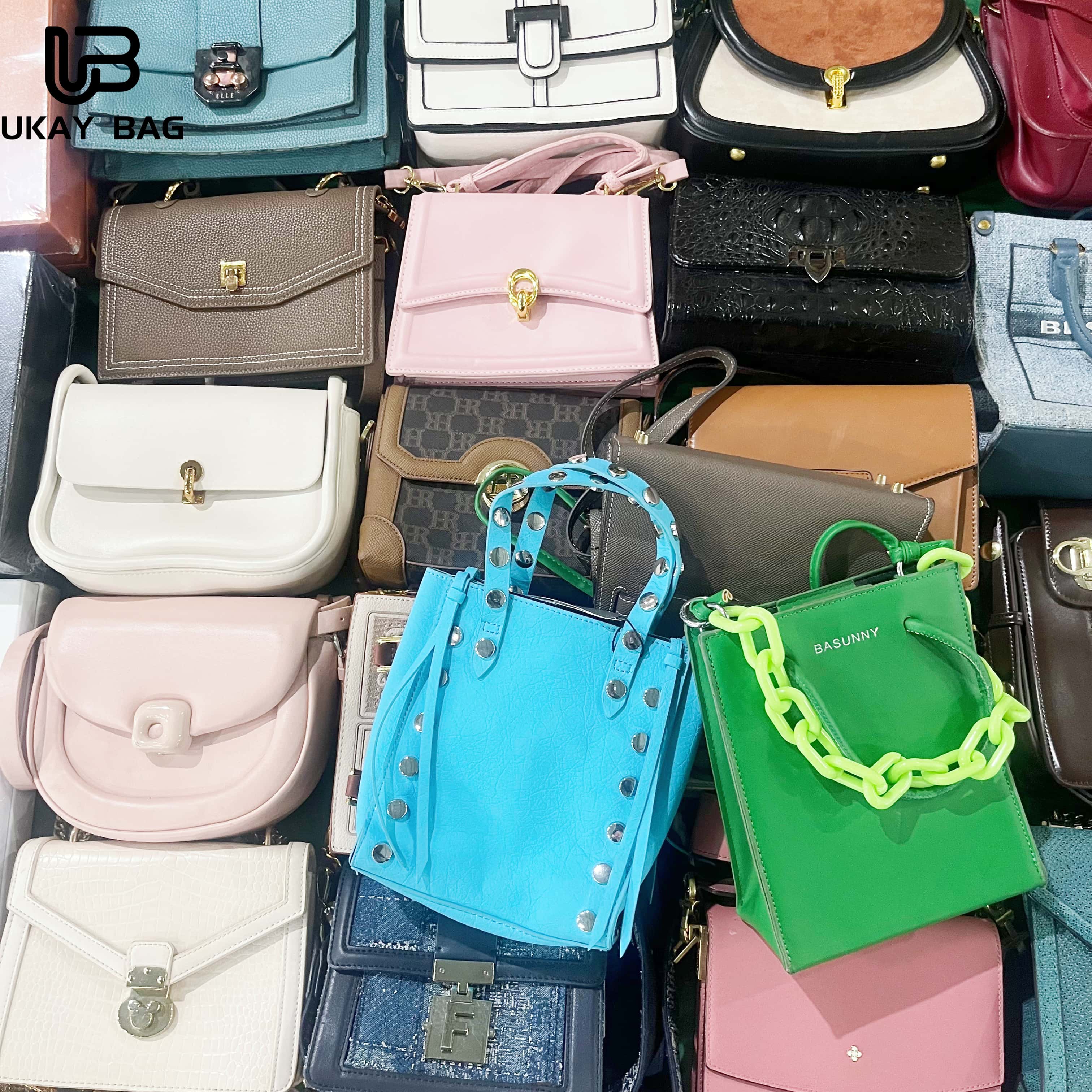 A05 Designer Genuine Leather Handbags for Women Used Wholesale Mixed Second Hand Branded Bags