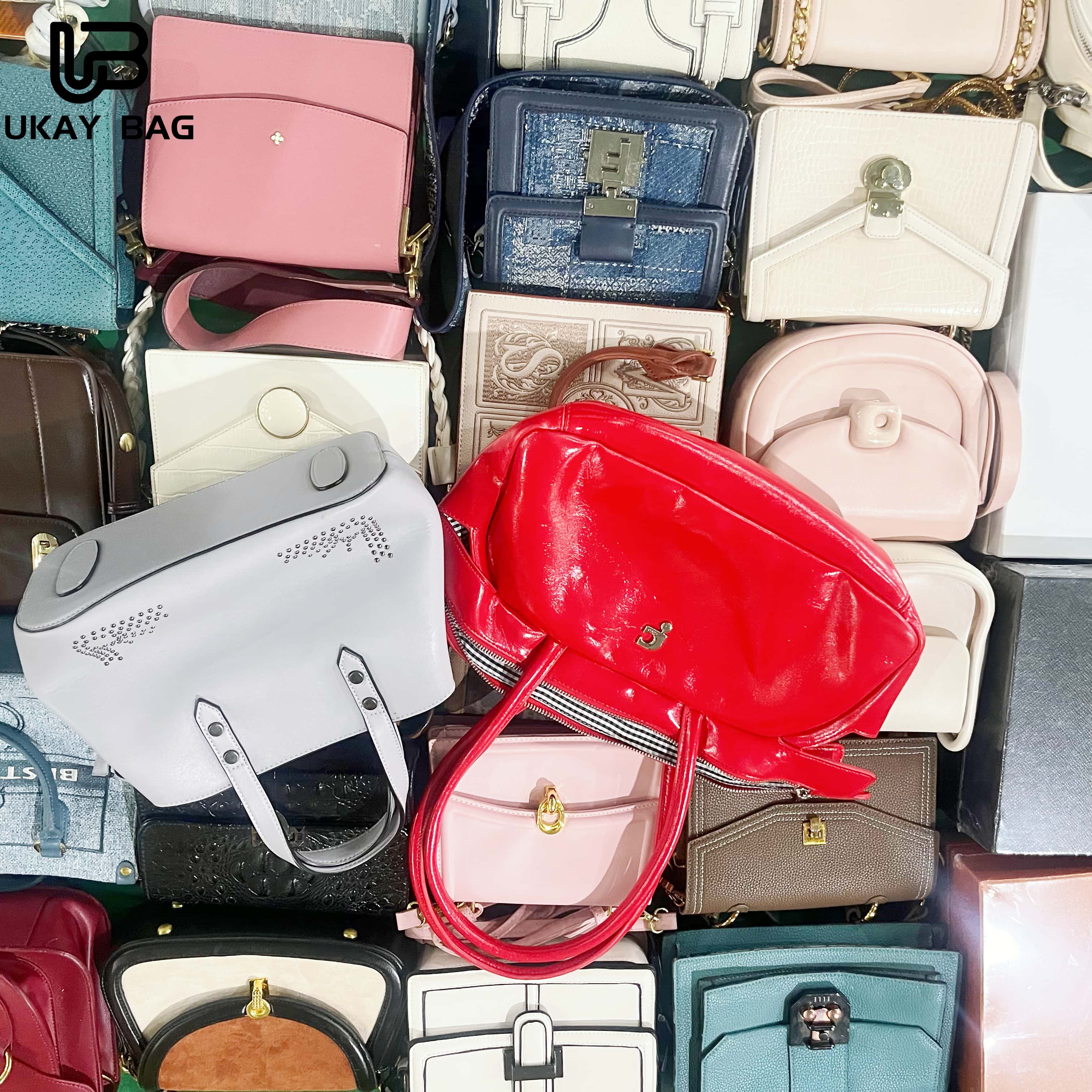 A05 Designer Genuine Leather Handbags for Women Used Wholesale Mixed Second Hand Branded Bags