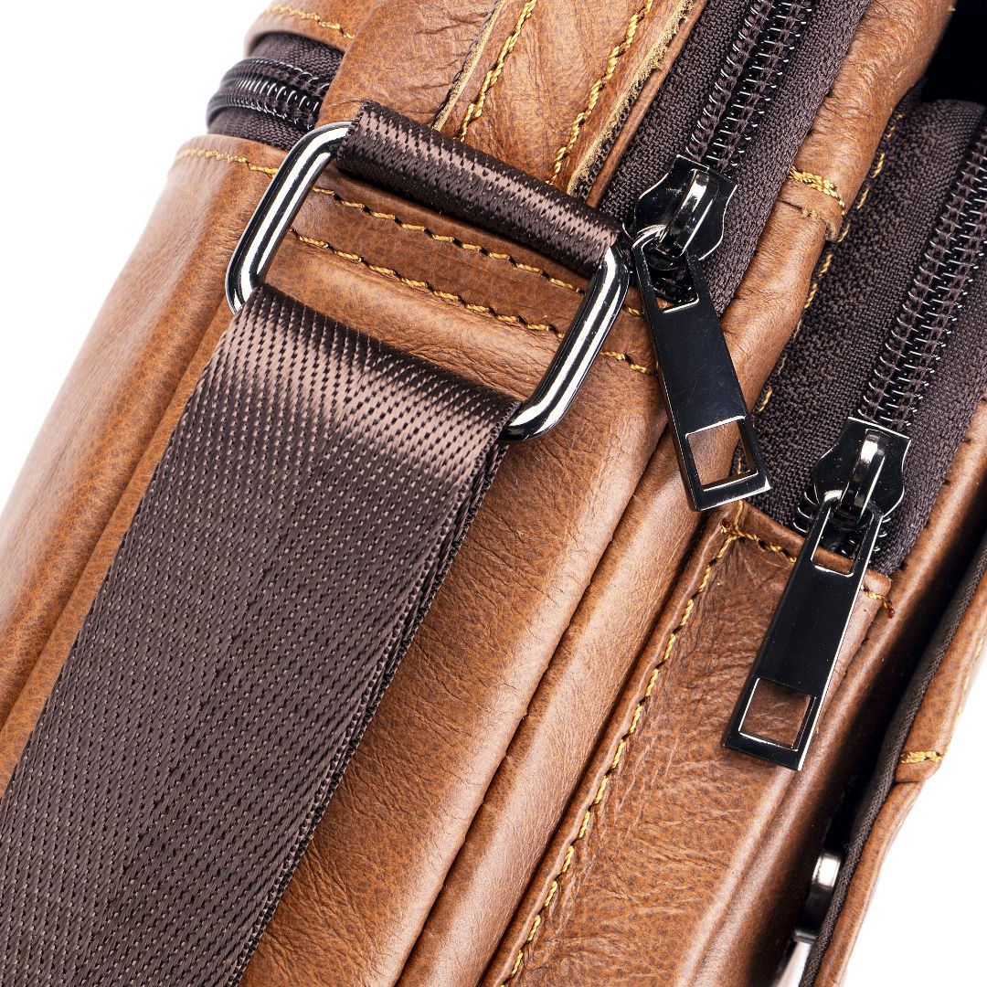 Wholesale First Layer Cowhide Retro Trend Shoulder Bag Men's Large Capacity Hand Genuine Leather Crossbody Bag