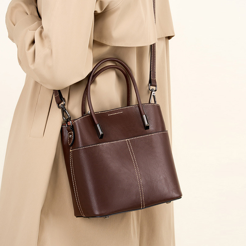 2026 New Fashion Trend Elegant New Fashion Women's Genuine Leather Handbag Ladies Wholesale Large Wallet Shoulder Crossbody Bag