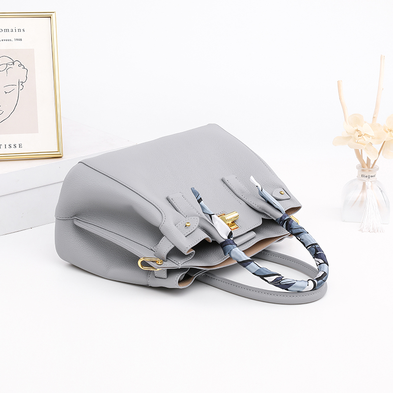Wholesale Women's Genuine Leather Handbags Private Label Classic Luxury Square Tote Crossbody Bags Fashionable Yalumai 3L+