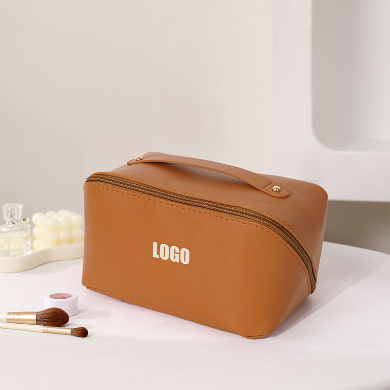 Wholesales Factory Travel Cosmetic Bags PU Leather Portable Makeup Bag Toiletry Pouch Skincare Bag with Custom Logo