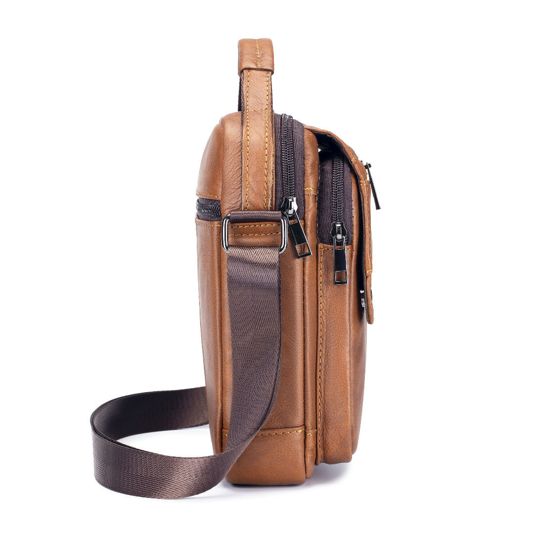 Wholesale First Layer Cowhide Retro Trend Shoulder Bag Men's Large Capacity Hand Genuine Leather Crossbody Bag